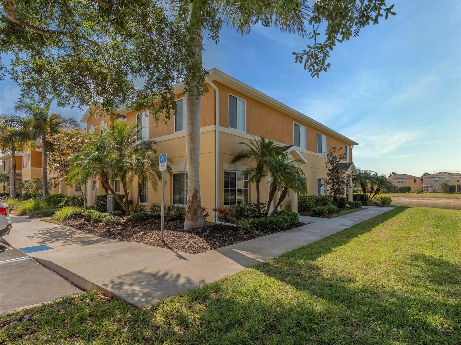 STONEYWOOD COVE - Residential Lease