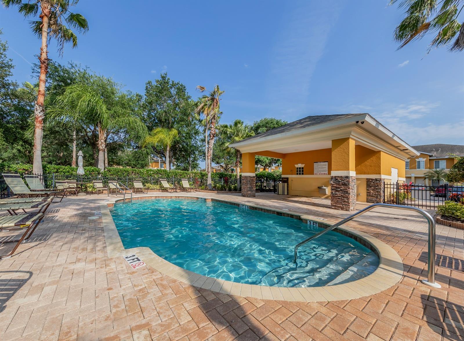 STONEYWOOD COVE - Residential Lease