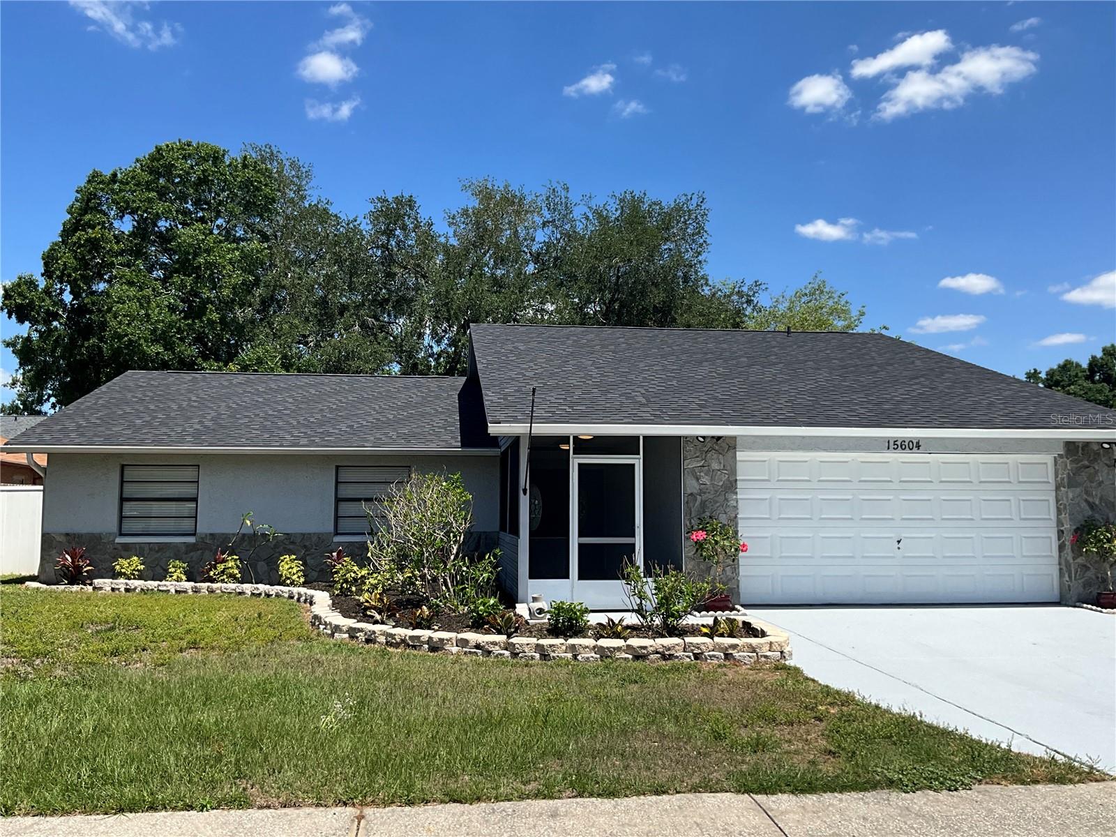 COUNTRY PLACE UNIT II - Residential