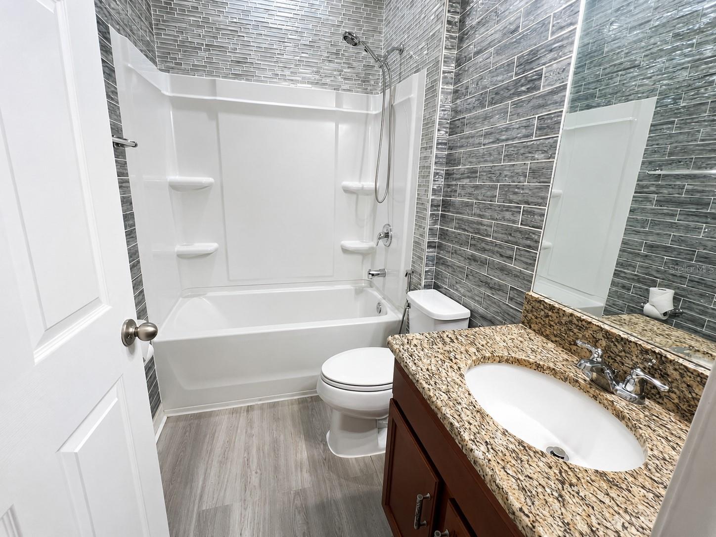 FREEDOM RIDGE - Residential
