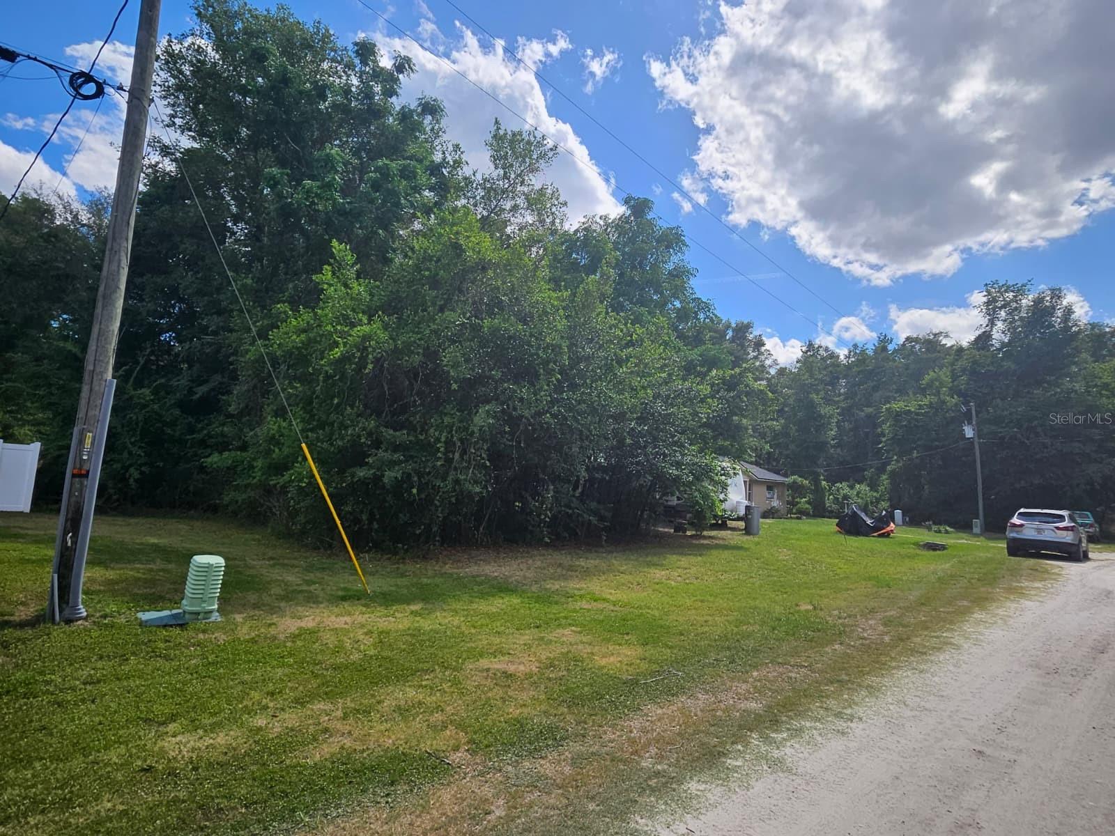 BELLEVIEW HEIGHTS ESTATE - Land