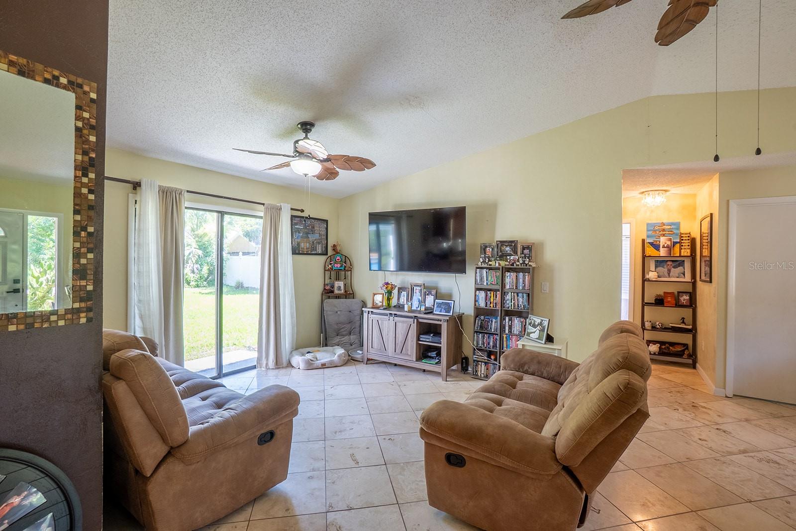 CYPRESS KNOLL - Residential