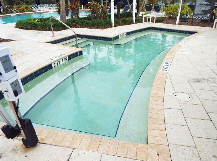 GROVE RESORT - Residential