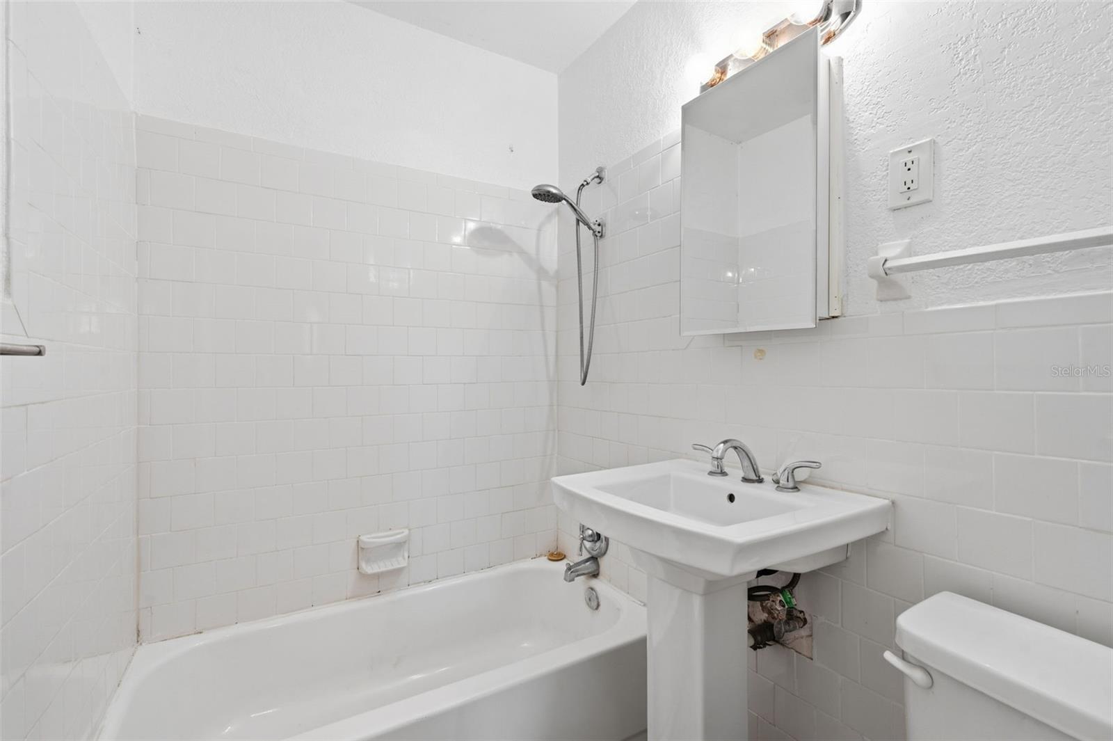 CLEARWOOD SUB 2ND ADD - Residential