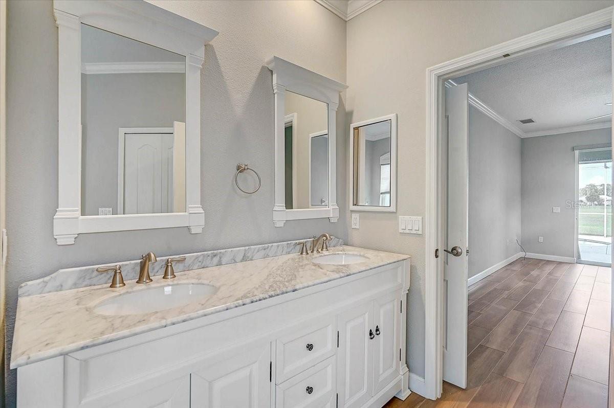 OLD GROVE AT GREENFIELD PH II - Residential