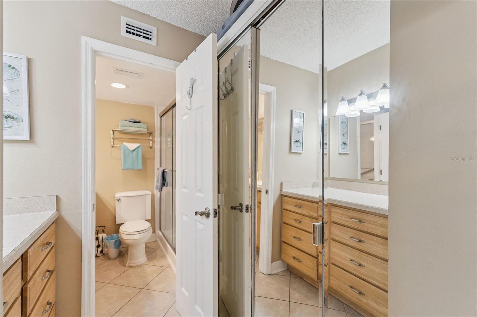 MARINERS COVE CONDO - Residential