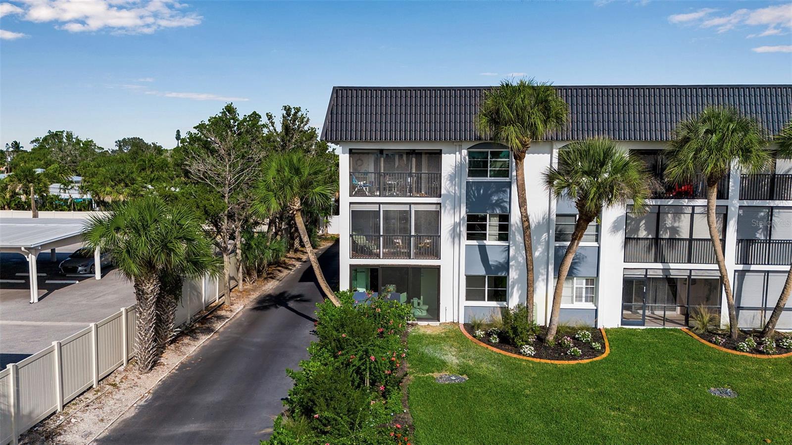 BEACHWAY APTS - Residential