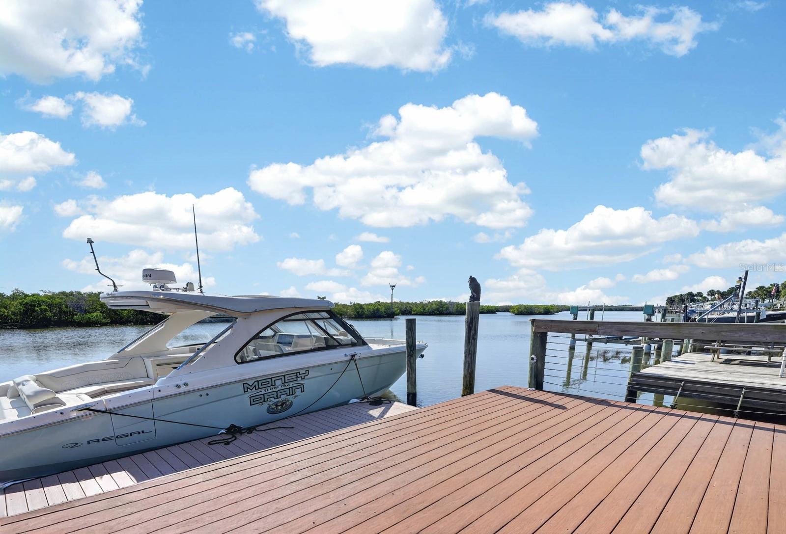HARBOR POINT - Residential