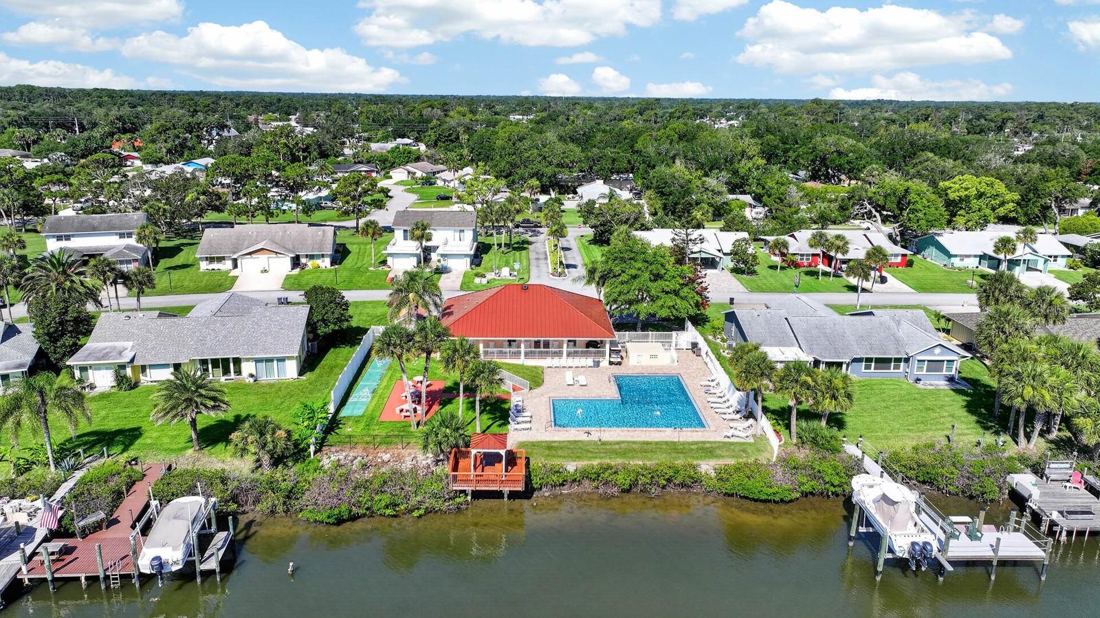 HARBOR POINT - Residential