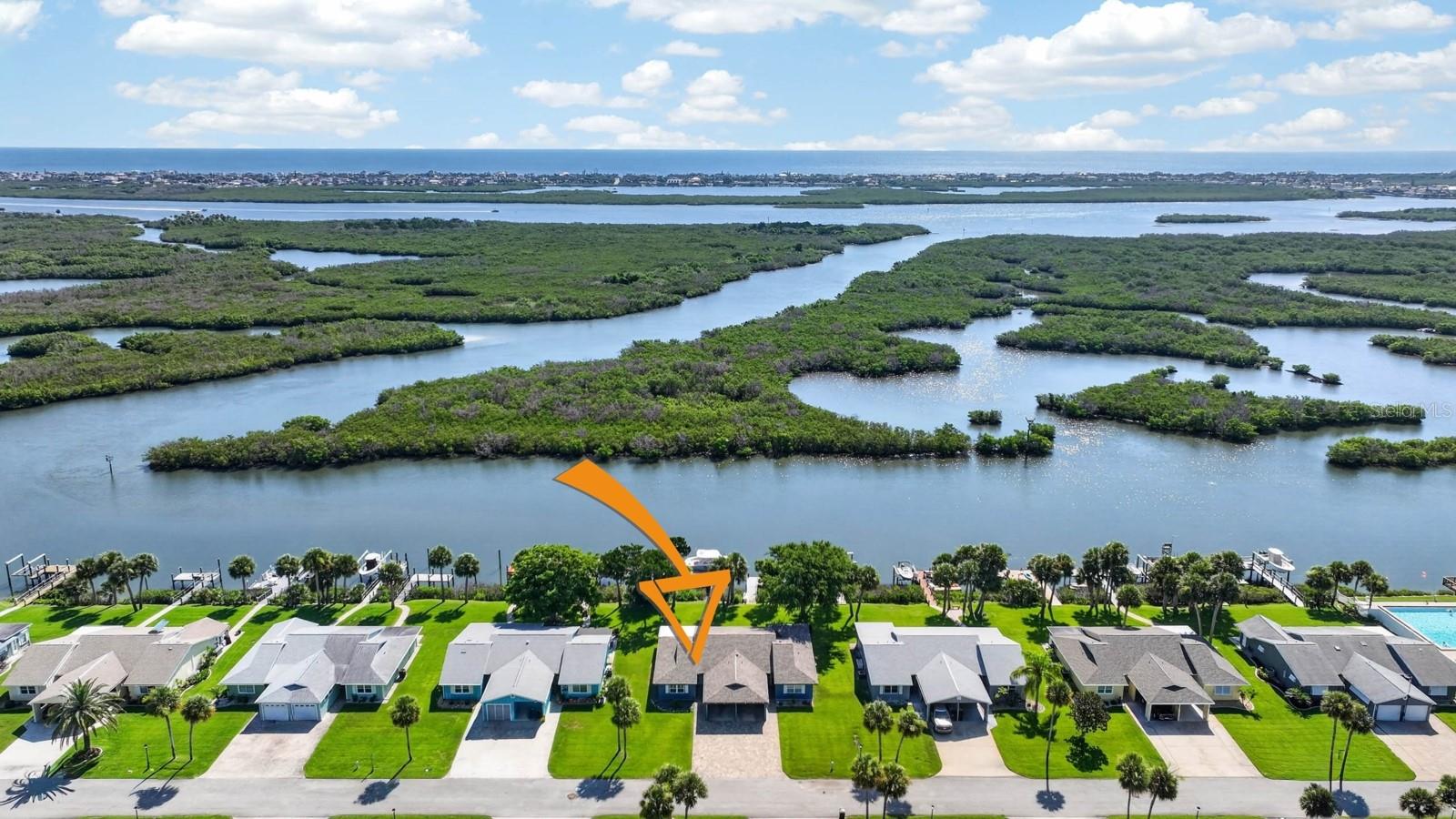 HARBOR POINT - Residential