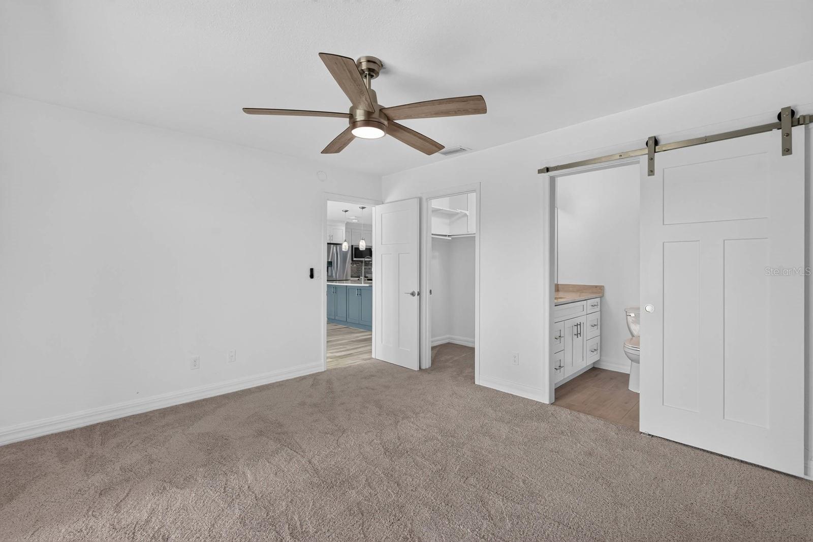 HARBOR POINT - Residential