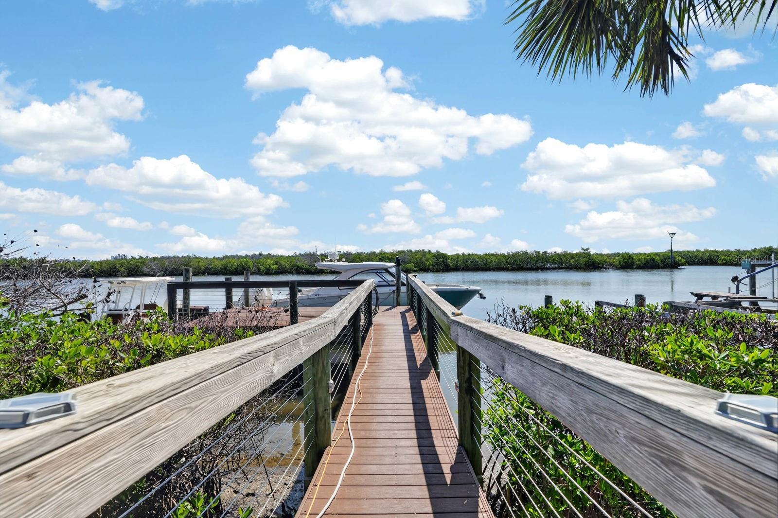 HARBOR POINT - Residential