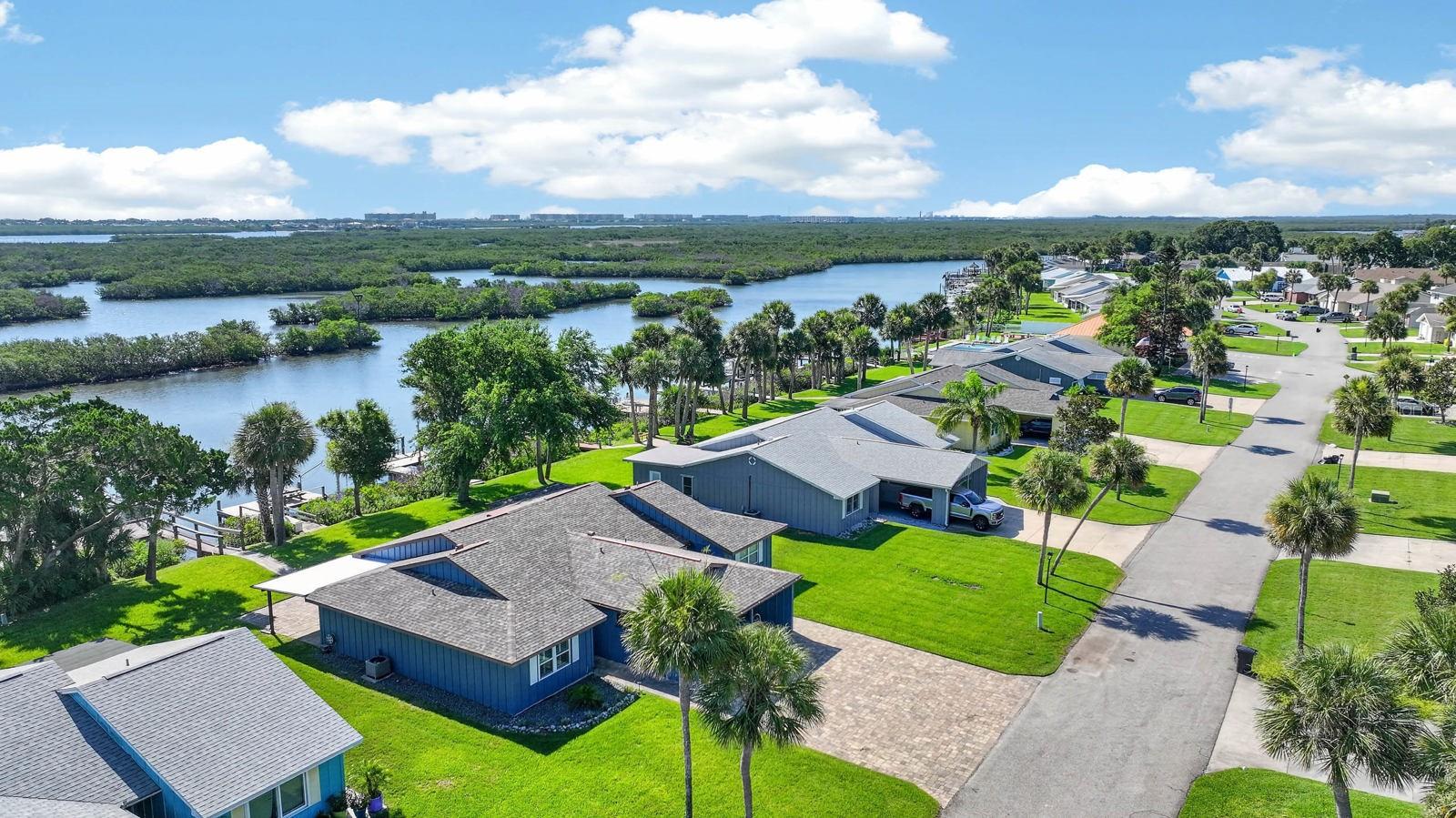 HARBOR POINT - Residential
