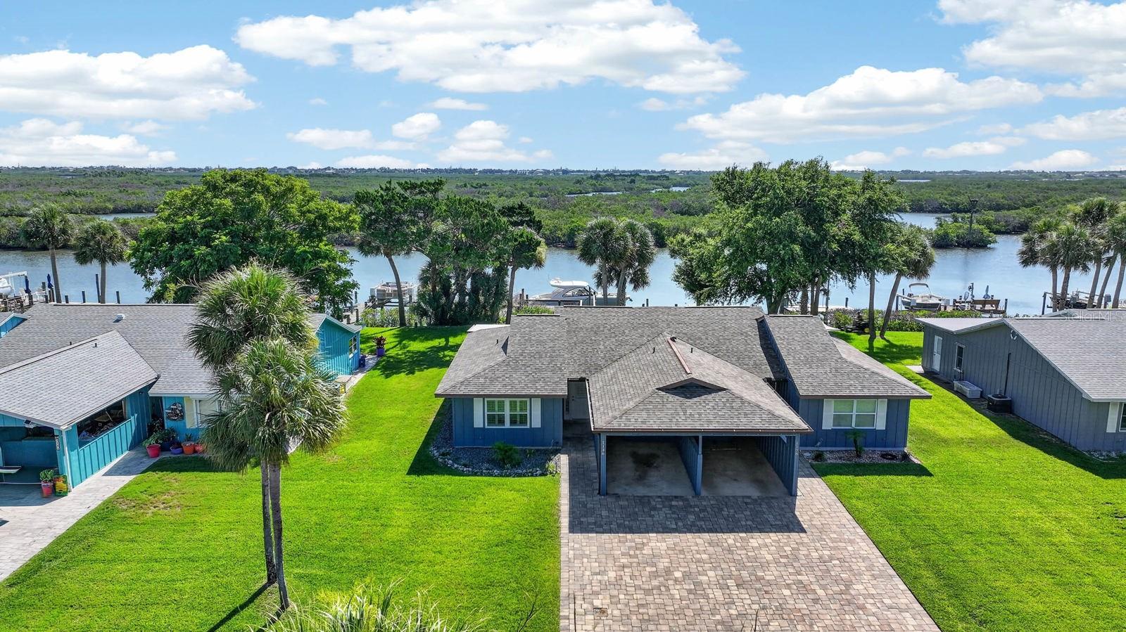 HARBOR POINT - Residential