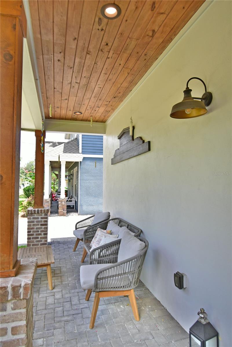 DOWNTOWN WINTER GARDEN - Residential