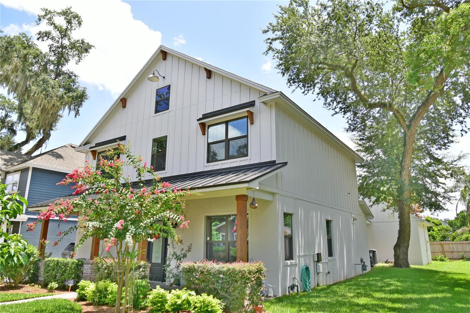 DOWNTOWN WINTER GARDEN - Residential