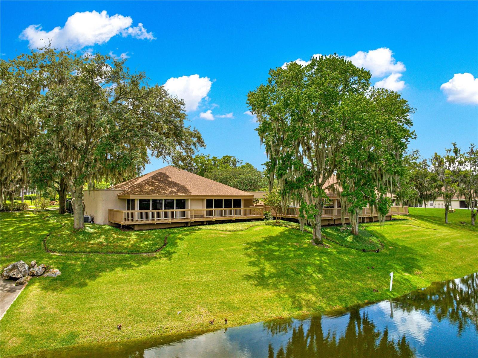 WOODLAND VILLAGES - MAGNOLIA GARDEN VILLAS - Residential