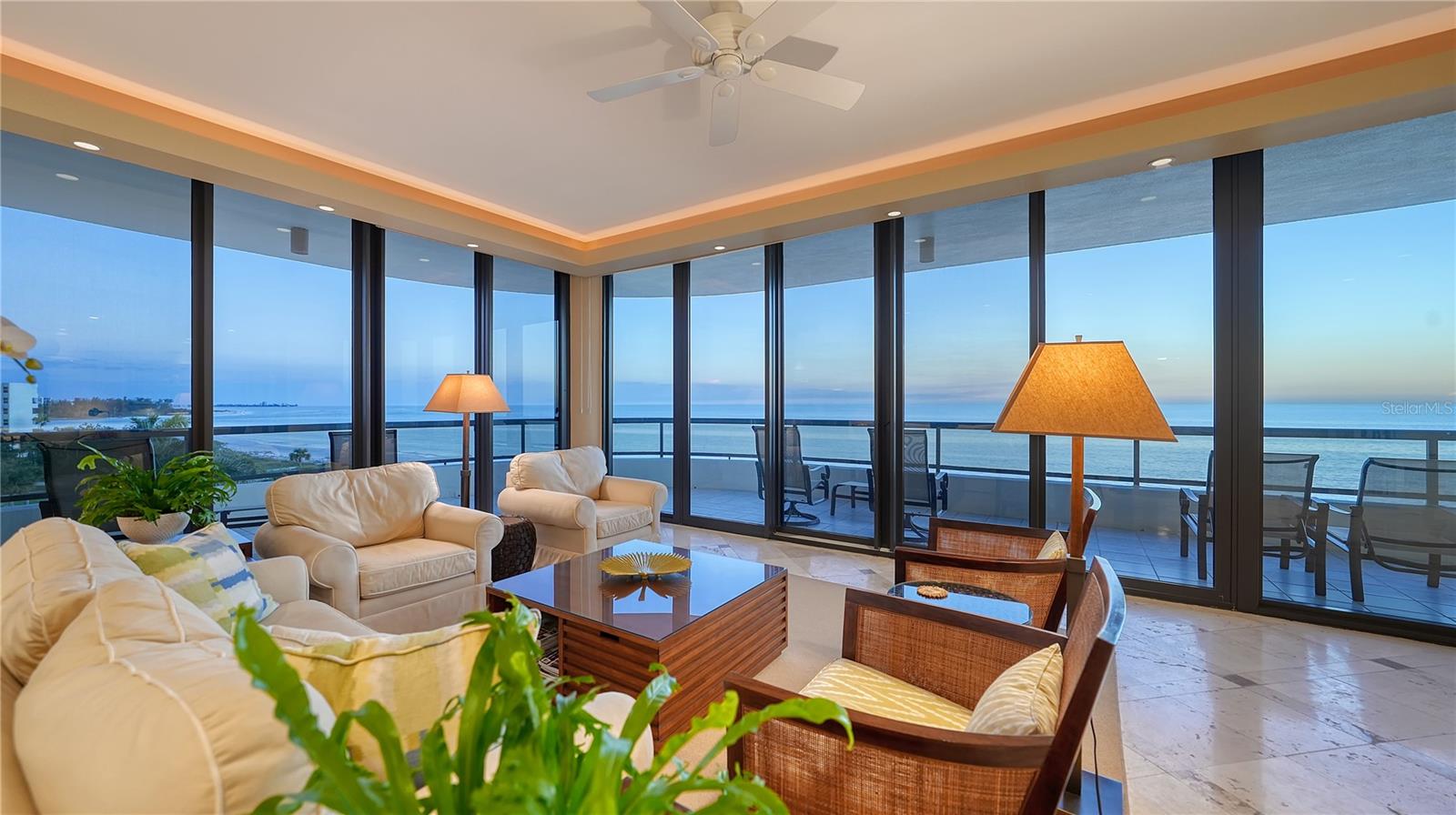 L AMBIANCE AT LONGBOAT KEY CLUB PH 02 - Residential