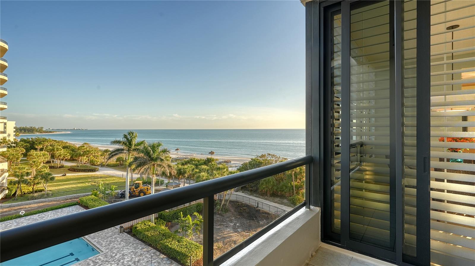 L AMBIANCE AT LONGBOAT KEY CLUB PH 02 - Residential