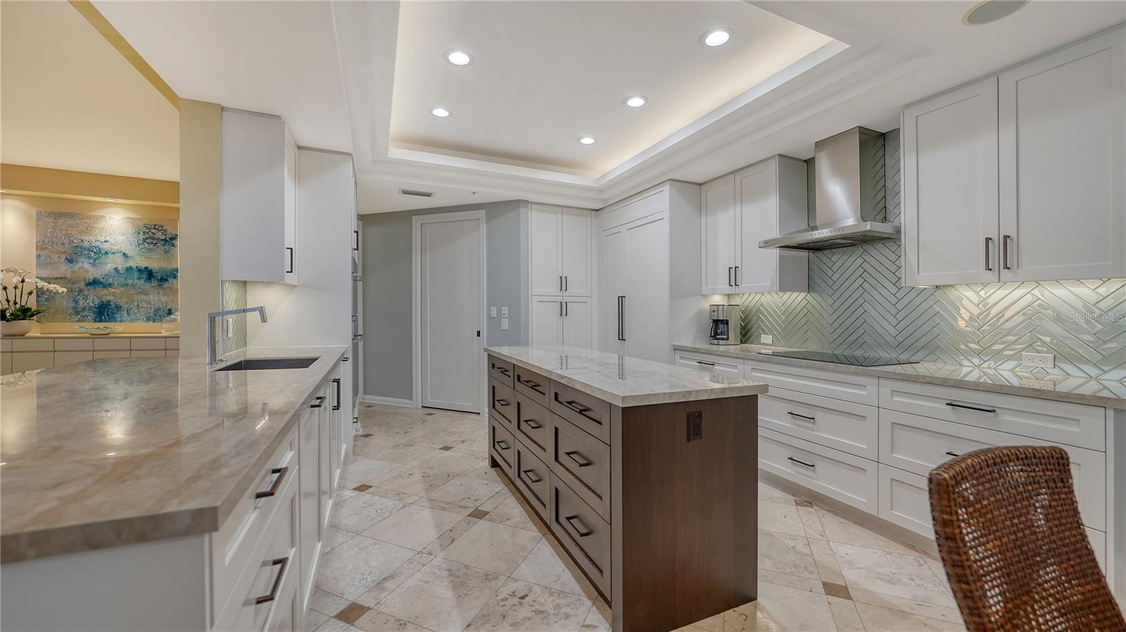 L AMBIANCE AT LONGBOAT KEY CLUB PH 02 - Residential