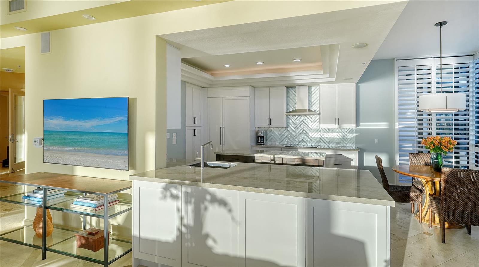 L AMBIANCE AT LONGBOAT KEY CLUB PH 02 - Residential
