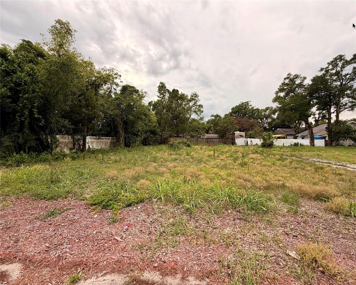 FLORIDA PLACE - Land