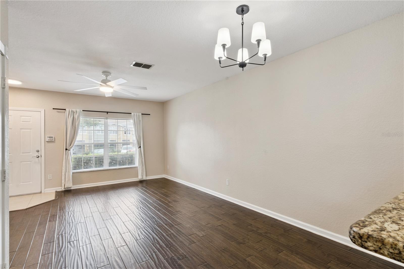 REGENCY OAKS UNIT ONE - Residential