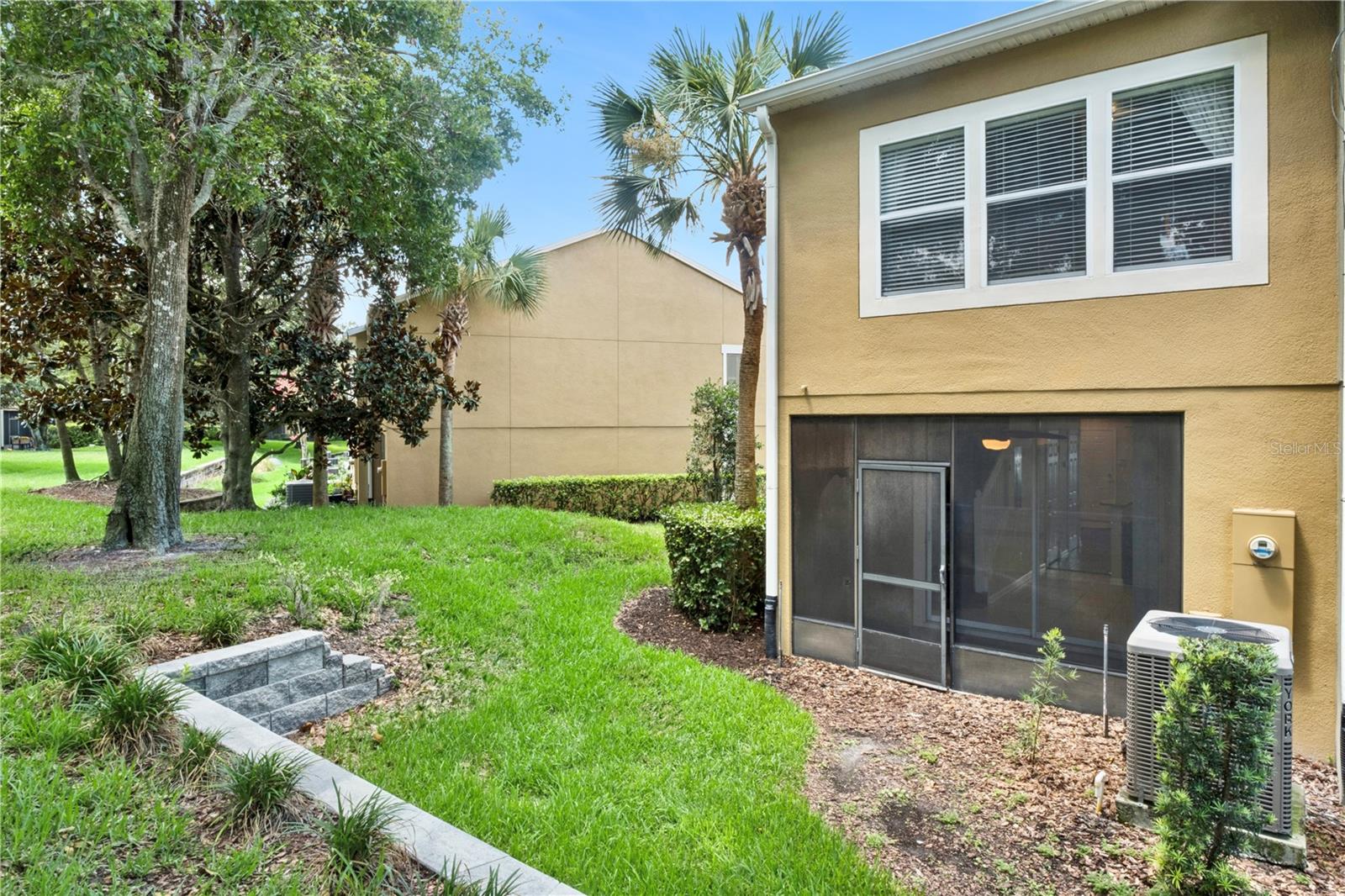 REGENCY OAKS UNIT ONE - Residential