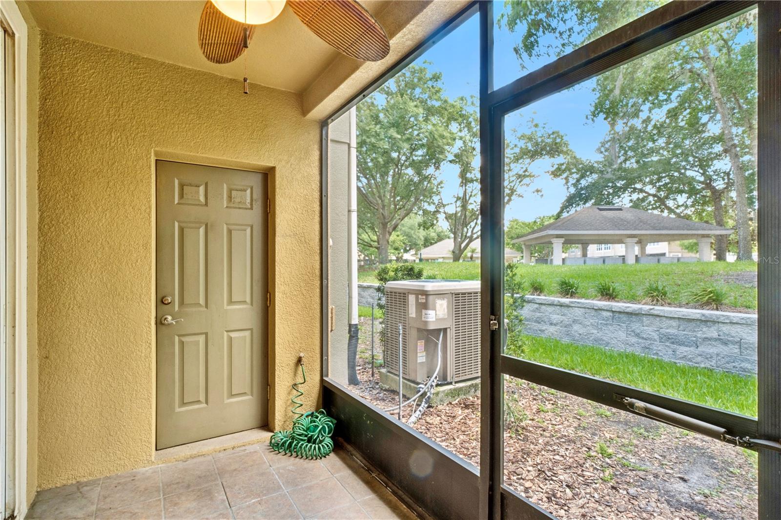 REGENCY OAKS UNIT ONE - Residential