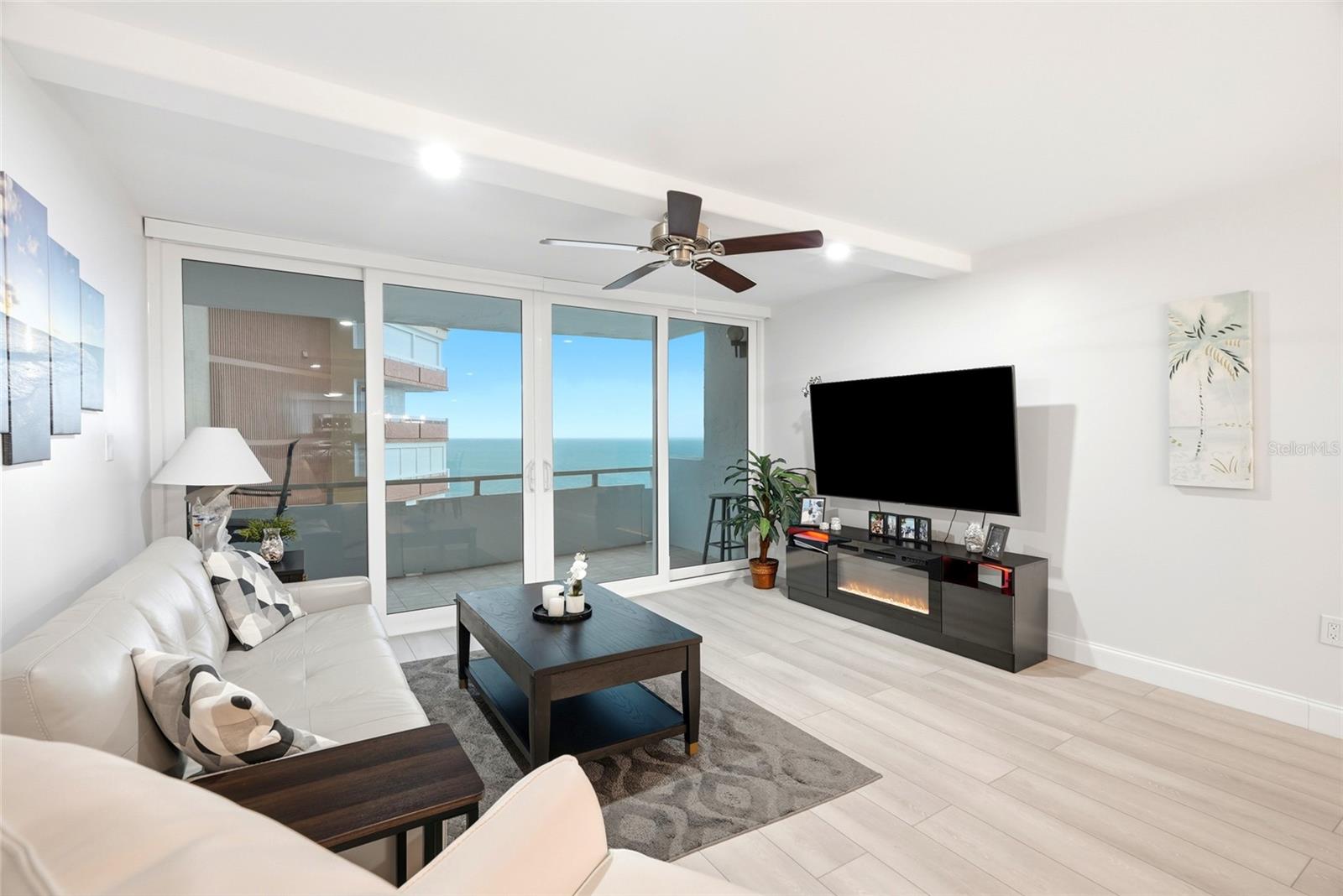 REDINGTON TOWERS BLDG 2 CONDO - Residential