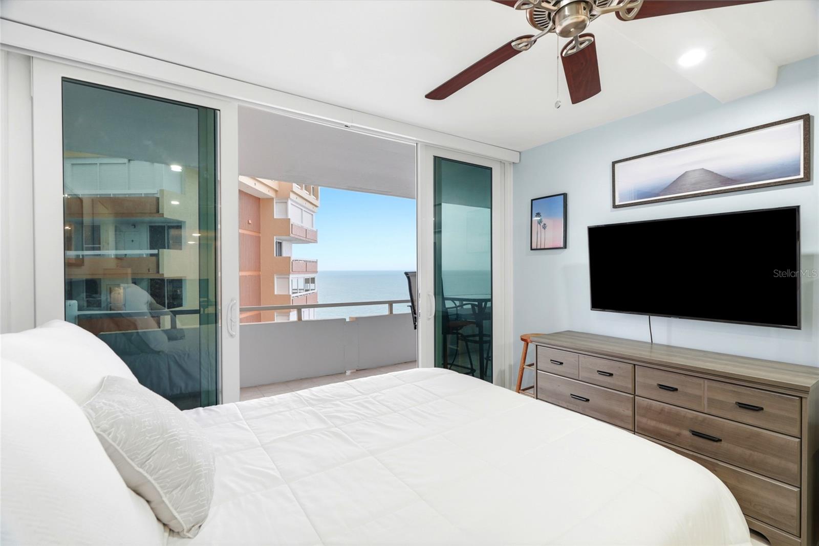 REDINGTON TOWERS BLDG 2 CONDO - Residential