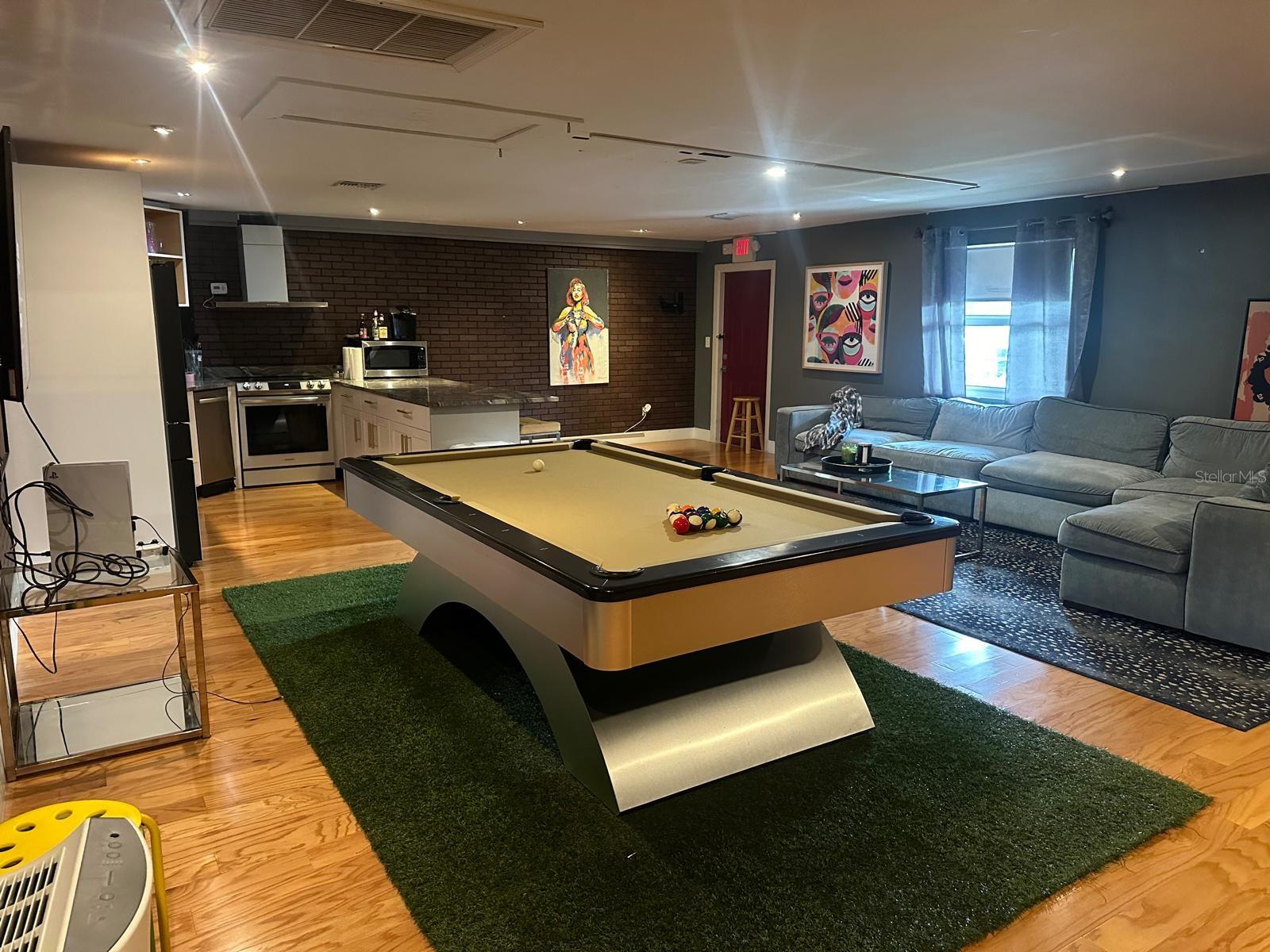 CRANFORDS SUB - Commercial Sale