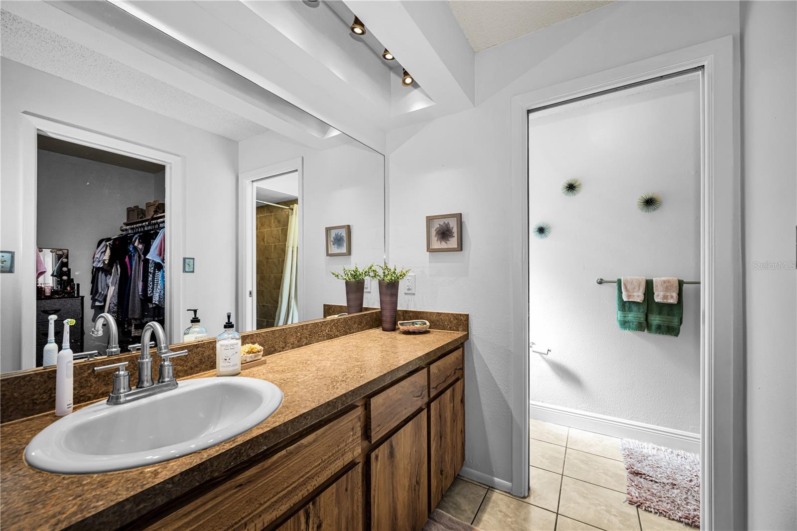 WOODGATE PH 01 - Residential