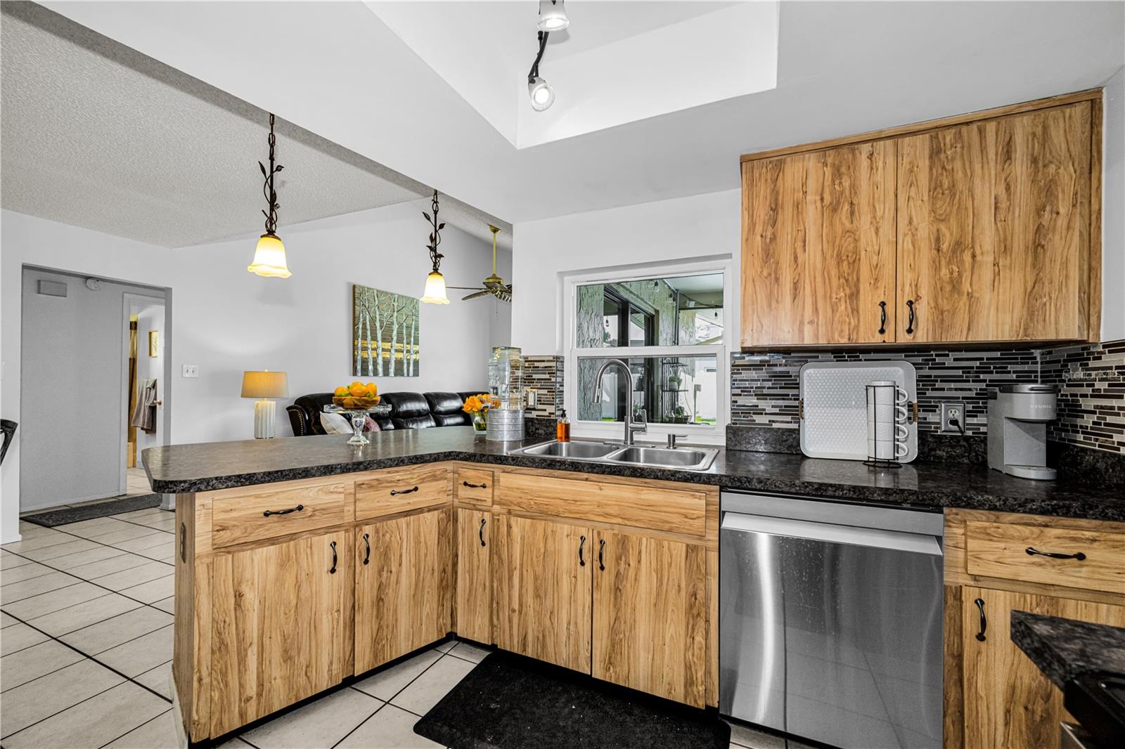 WOODGATE PH 01 - Residential