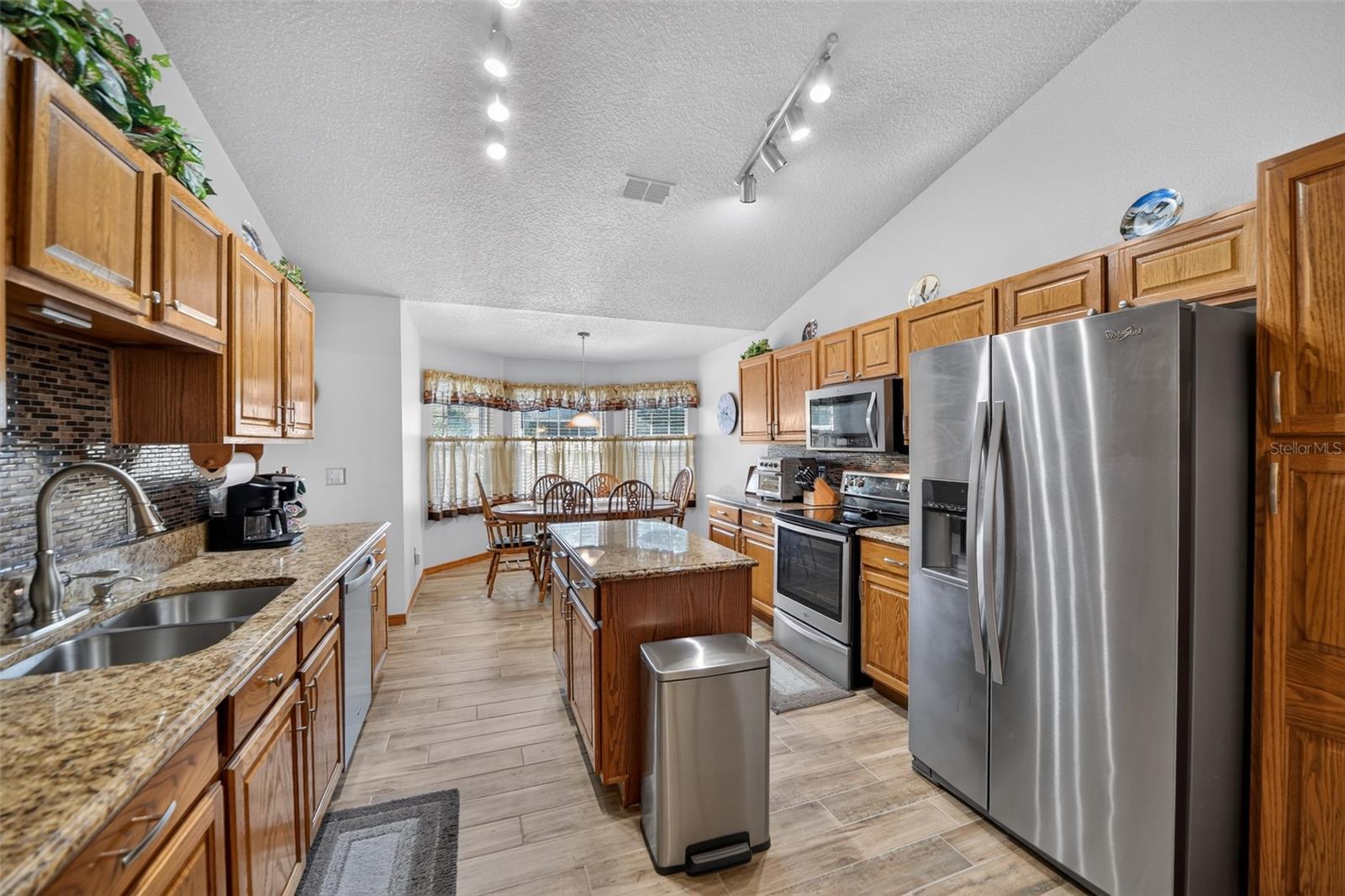 SILVER BEND - Residential