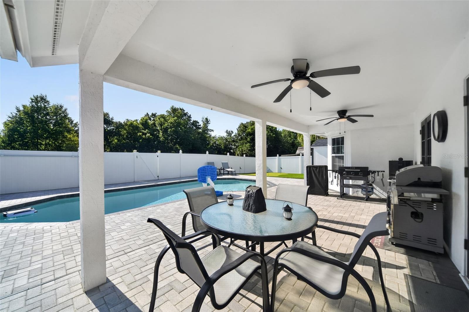 SILVER BEND - Residential