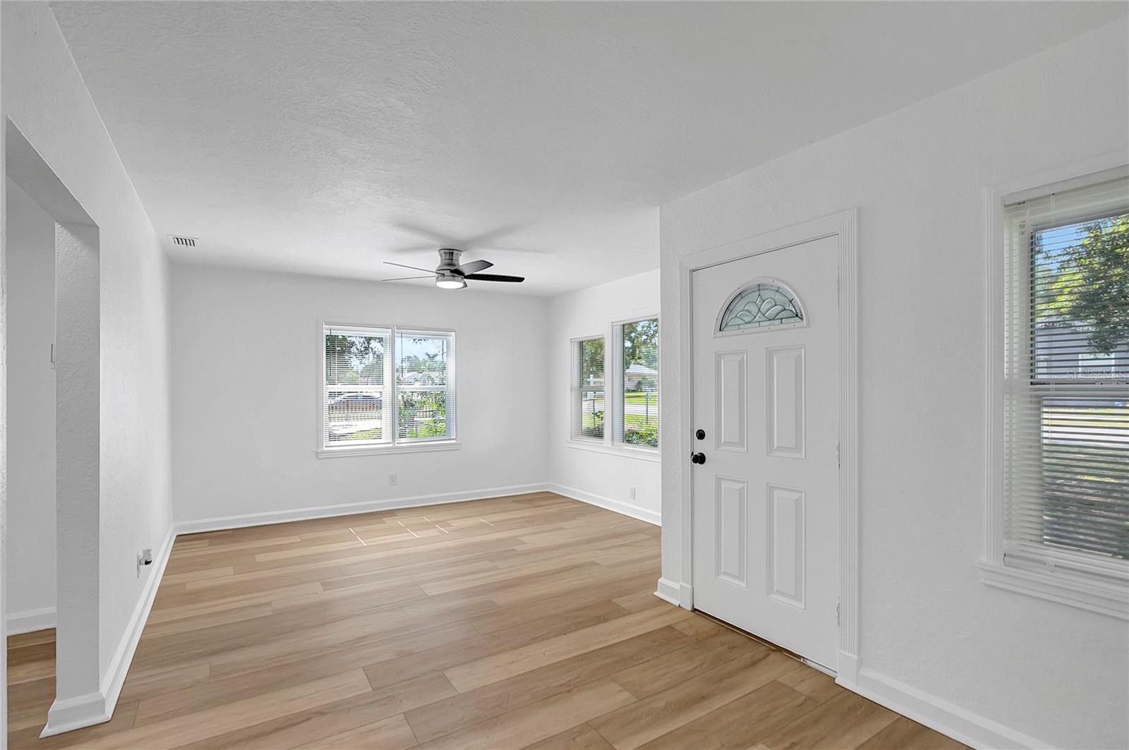HIGHLAND GROVES - Residential