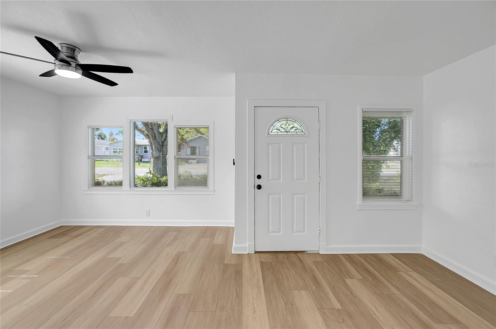 HIGHLAND GROVES - Residential