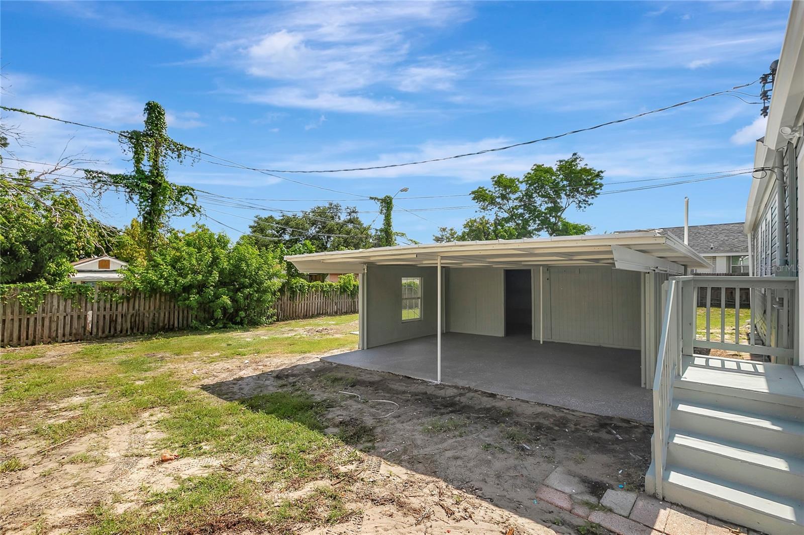 HIGHLAND GROVES - Residential
