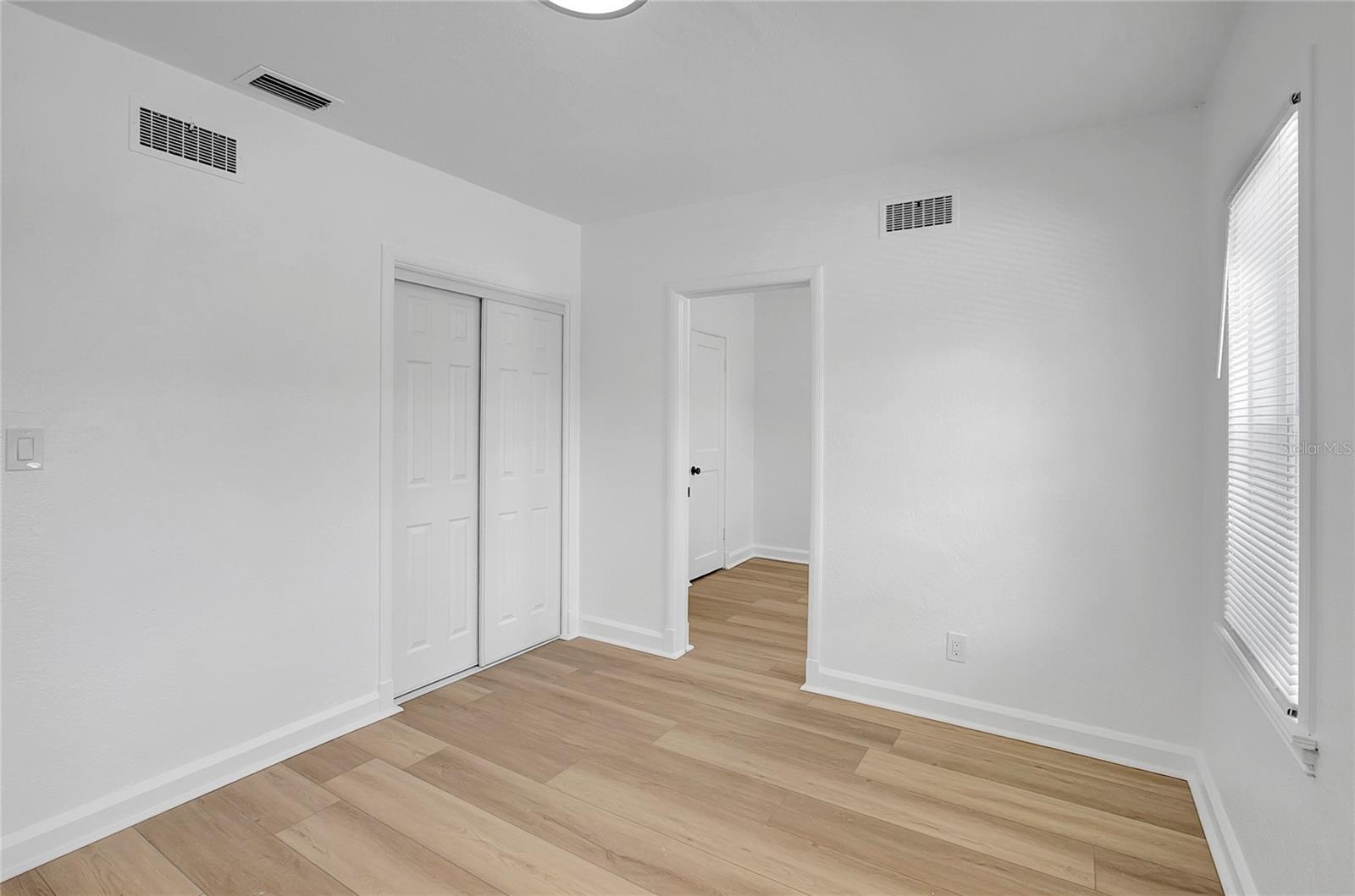 HIGHLAND GROVES - Residential
