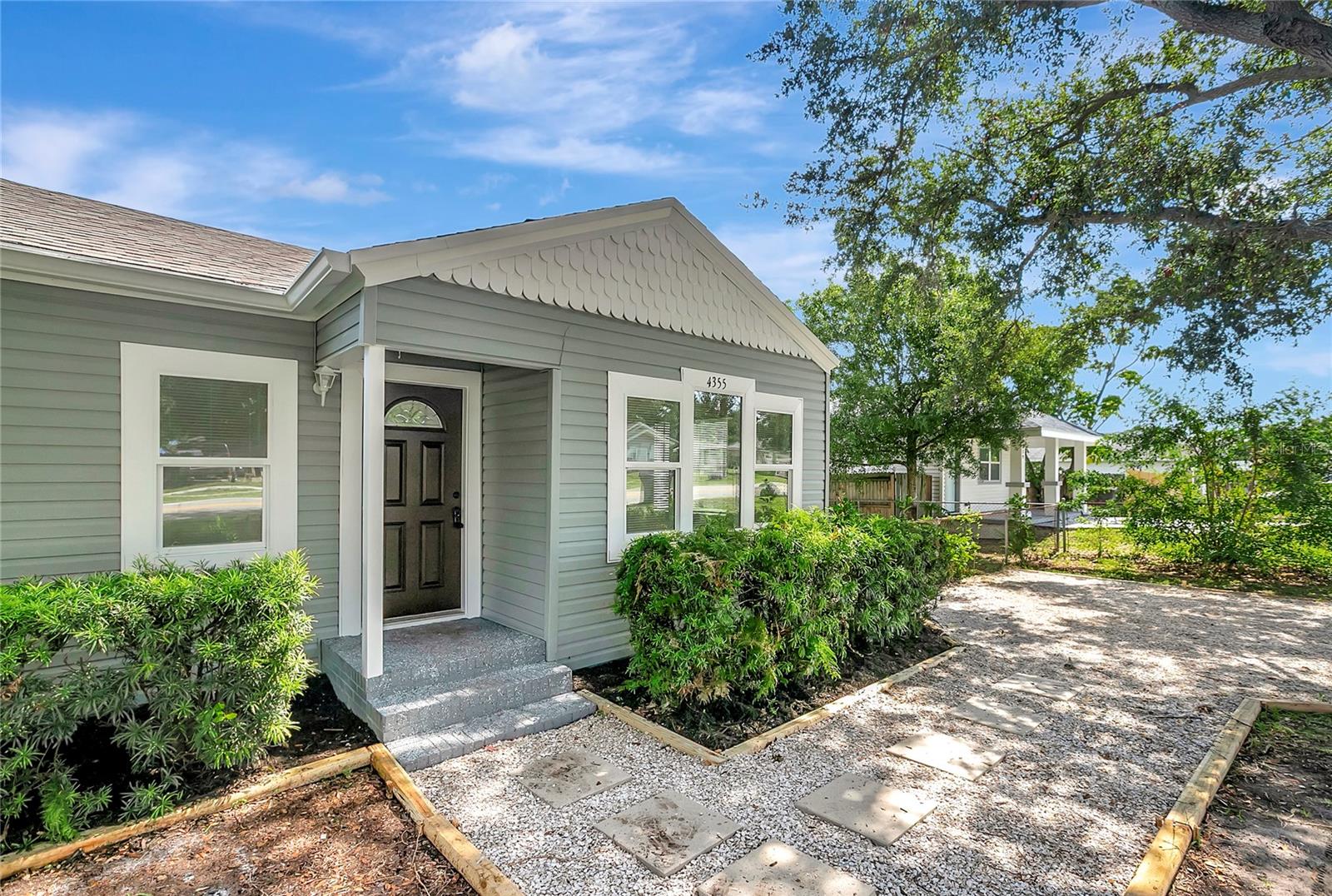 HIGHLAND GROVES - Residential