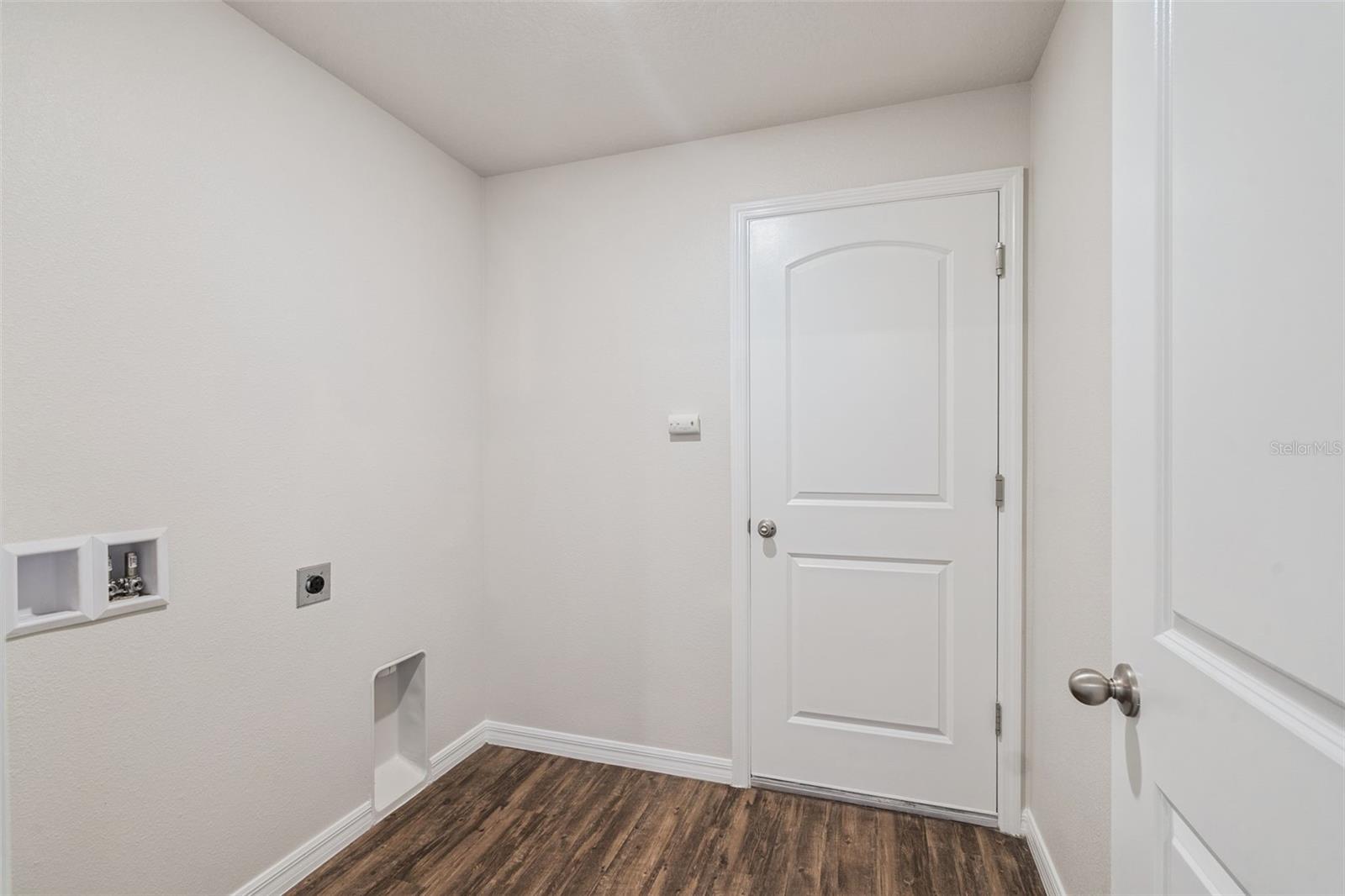 VILLAGES/BRIDGEWATER VILLAGE 3 - Residential