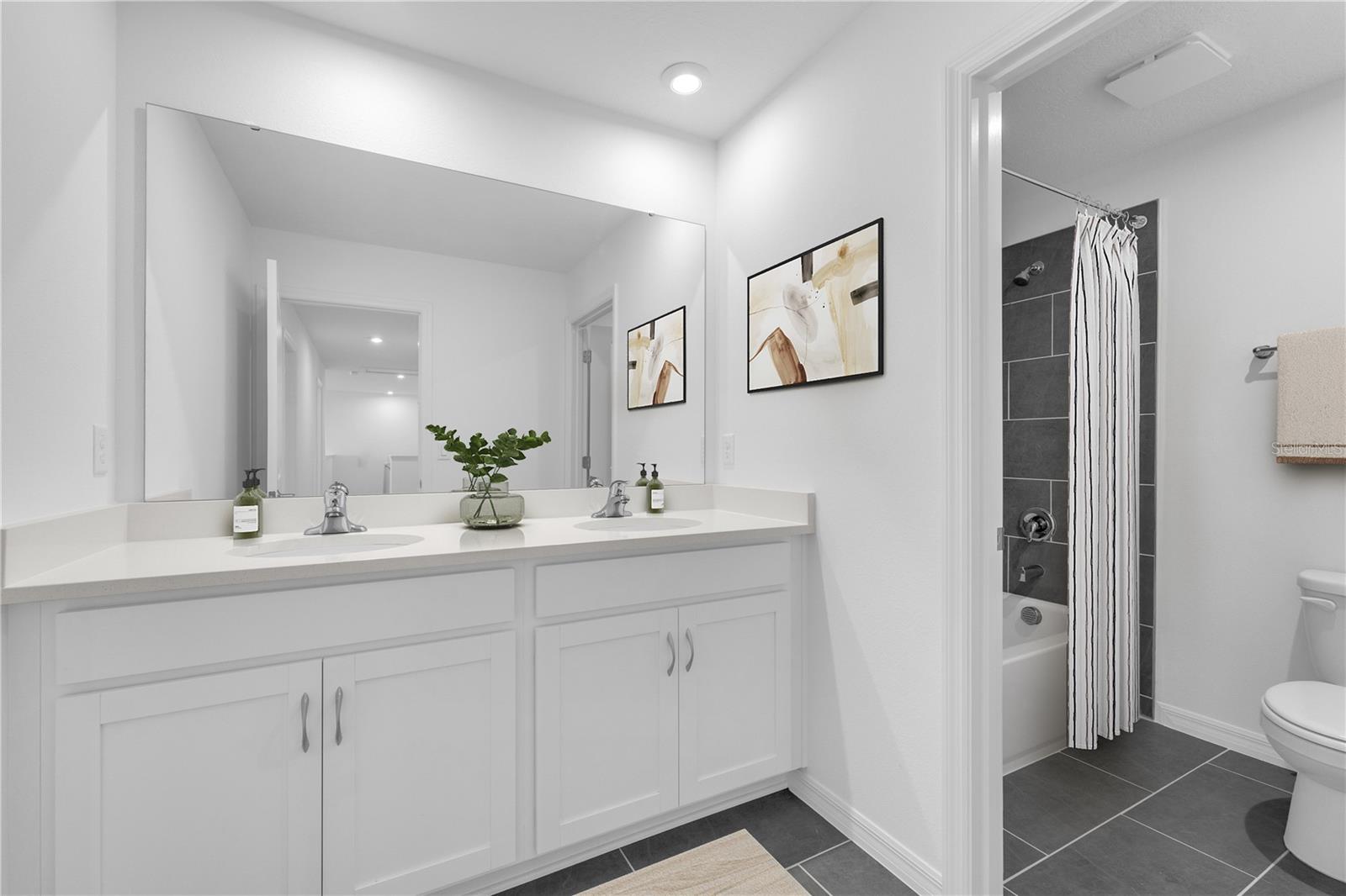 RESERVE AT COUNTRY CLUB LAKES ESTATES - Residential