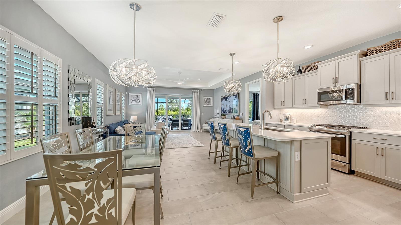 WINDWARD AT LAKEWOOD RANCH - Residential
