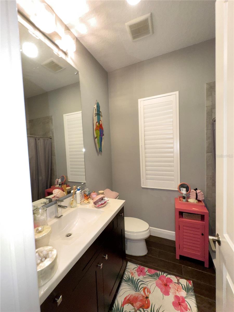 RIVERDALE REV - Residential Lease