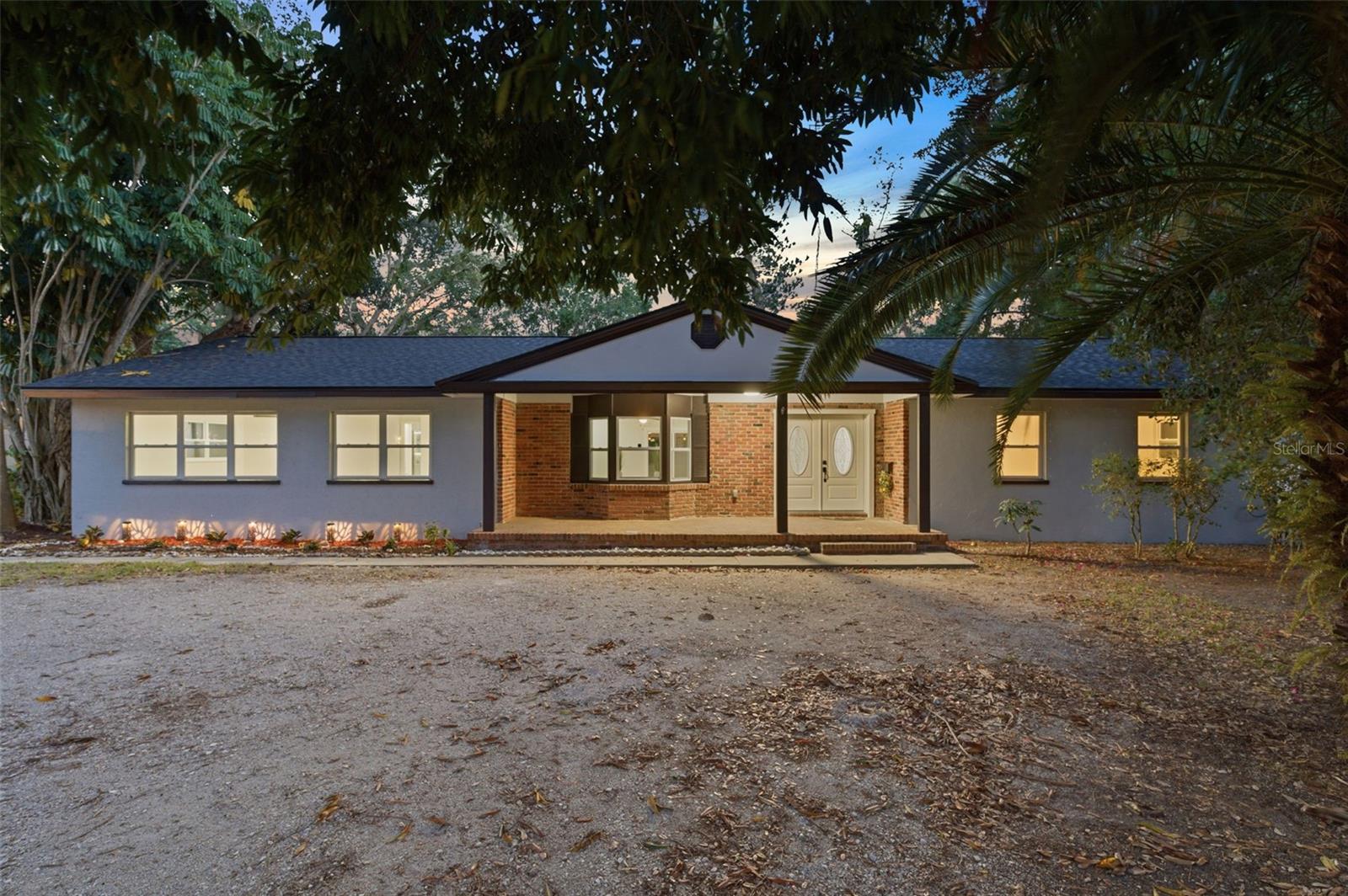 FLORA-VILLA - Residential