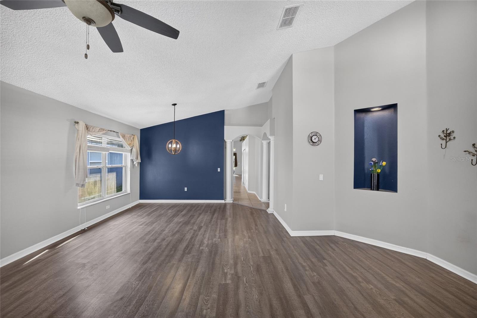 VISTA LAKES VILLAGE N-2 AMHURST - Residential