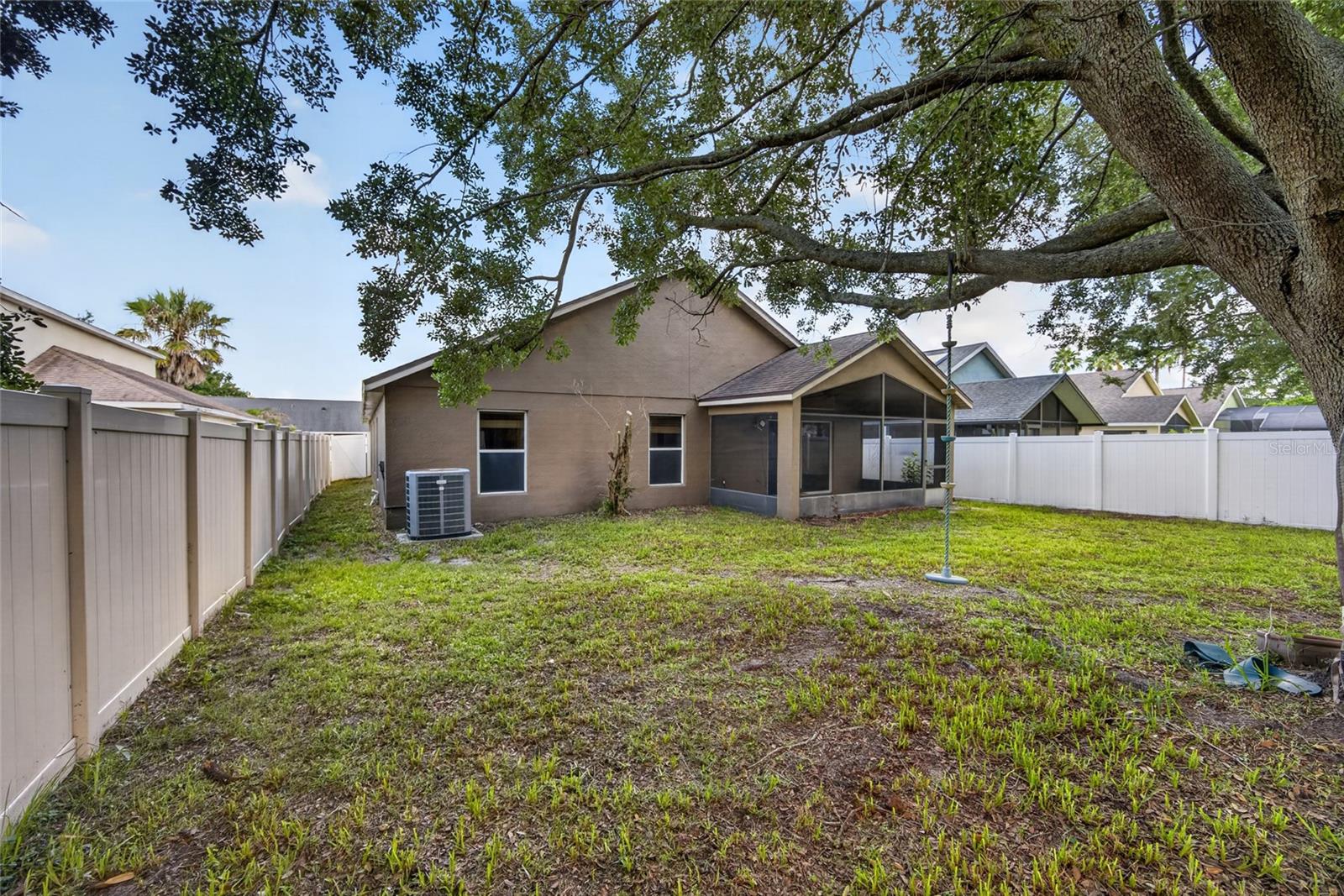 VISTA LAKES VILLAGE N-2 AMHURST - Residential
