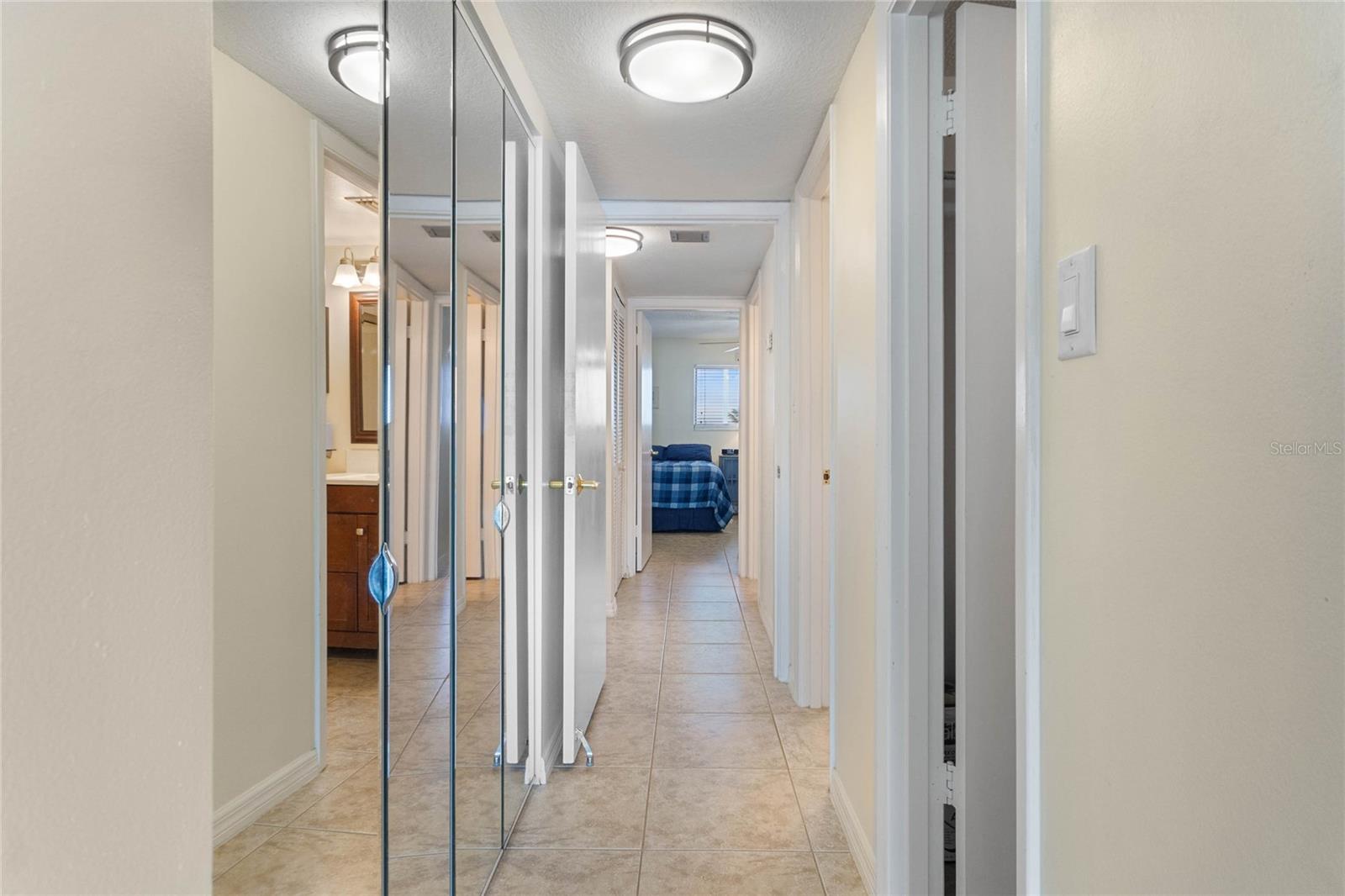 SUN CLUB CONDO - Residential