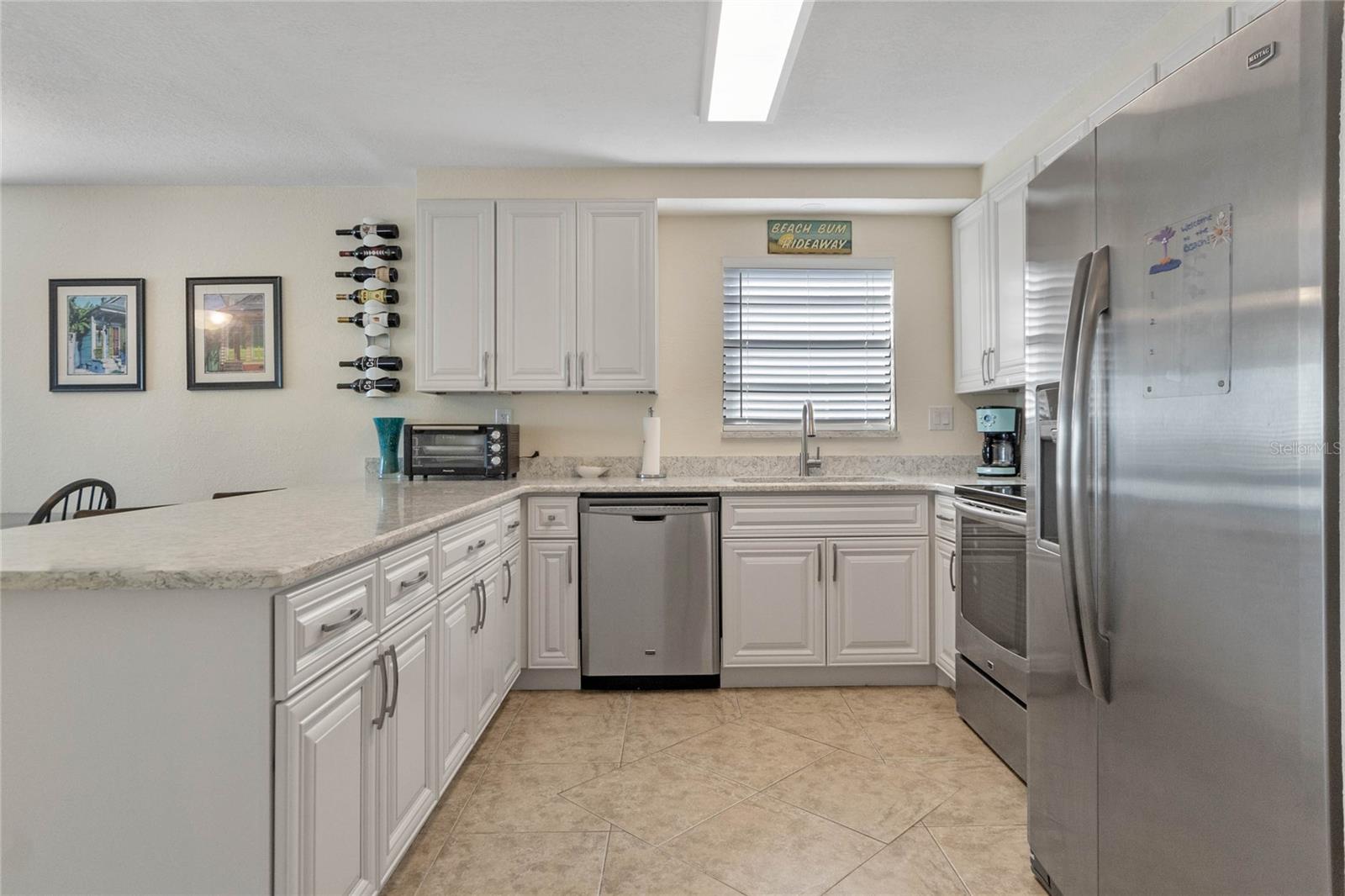 SUN CLUB CONDO - Residential